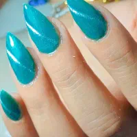 کاشت ناخن با قیمت مناسب