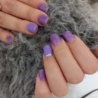 کاشت ناخن تخفیف|خدمات آرایشگری و زیبایی|بروجرد, |دیوار