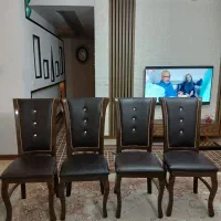 صندلی قهوه ای ۴ عدد کاملا سالم در حد نو