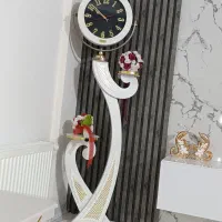 ساعت ایستاده