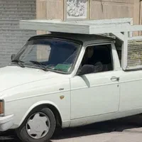 راننده وانت با ماشین