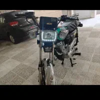 موتور 200|موتورسیکلت|ساوه, |دیوار