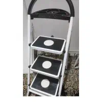 نردبان 3 پله تاشو کیفیت بالا نو (گتوند)