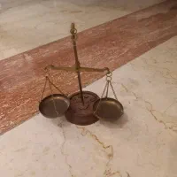 ترازوی کوچک کلکسیونی قدیمی