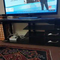 میز تلویزیون شیشه ای