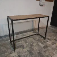 میز کار آهنی