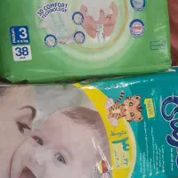 ۲ بسته پوشک سایز ۳