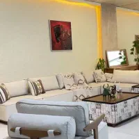 استخدام مدل و بازیگر خانم