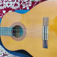 گیتار یاماها c40