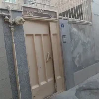 فروش دوطبقه مسکونی ویک دهنه گاراژ
