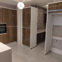 تک واحدی/سه خواب/جمهوری