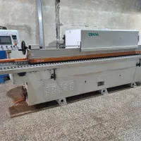 لبه چسبان.دستگاه پی وی سی