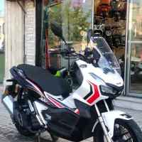 موتور adv150ccرادیات دار درحد صفر
