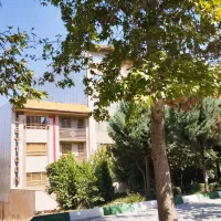 آپارتمان بر بلوار اصلی اندیشه / لوکیشن جذاب|فروش آپارتمان|بروجرد, |دیوار