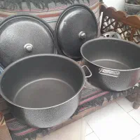 دوعدد قابلمه.