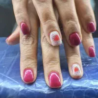 کاشت و ترمیم ناخن|خدمات آرایشگری و زیبایی|شاهینشهر, شهرک گلدیس|دیوار