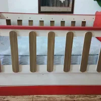 تخت کودک با تشک خوشخواب رویال|تخت و صندلی بچه|بوشهر, |دیوار