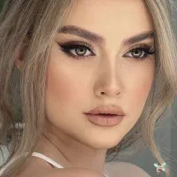 میکاپ و شینیون با تخفیف ویژه
