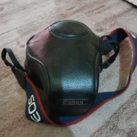 دوربین عکاسی آنالوگ کنون کلکسیونی.