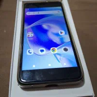 گوشی وکال‌مدل‌ VO CORE