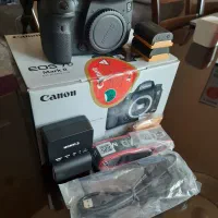 دوربین کنون 7D Mark 2