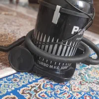 یک عدد جارو برقی بفروش میرسد نیاز ب تعمیر دارد