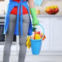 نیاز به تمیزکار،خانم
