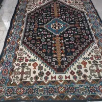 تعدادی فرش نو و دست دوم