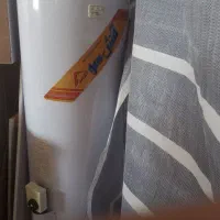 آبگرمکن ایستاده بزرگ در حد نو