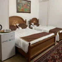 هتل سنتی زرتاج|اجارهٔ کوتاه‌مدت آپارتمان و سوئیت|اصفهان, درب کوشک|دیوار