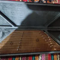 سنتور|سازهای سنتی|دهدشت, |دیوار