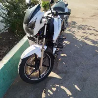 آپاچی ۱۸۰ مدل ۹۳