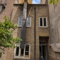 خانه کلنگی دارای آب و برق و گاز  و تلفن(فروش فوری)|فروش زمین و ملک کلنگی|تهران, جمال‌زاده|دیوار