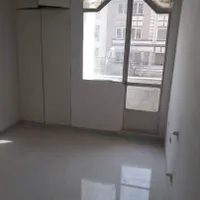 آپارتمان ۵۷ متری بازسازی شده غرق نور