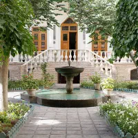 ۷۵ متر حیاط کلنگی / حافظ مارالان