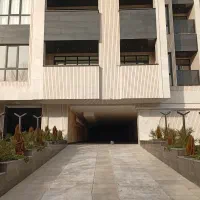 93مترکلیدنخورده-سنددار