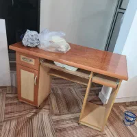 میز و صندلی چرخدار