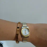 ساعت و تک وست