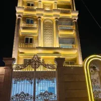 90متر-نورگیر-نوساز-خرداد-قلب-گلستان-پلان-مربع-شکل