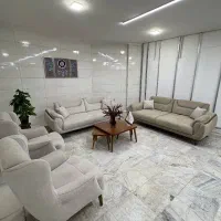 مبلمان راحتـی  (مبل تک  عمده مینیمال ) پخـش