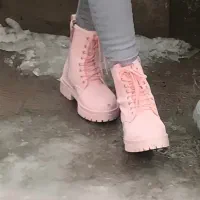 کاپشن و پوتین|لباس|تبریز, |دیوار