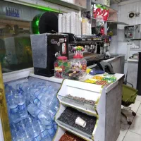 به چند نیرو خانم یااقا  فروشنده