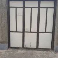 درب حیاط سه لنگه