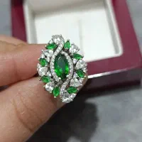 انگشتر نقره زمرد معدنی اصیل و قدیمی