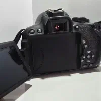 دوربین Canon EOS 700D + لنز EF-S 18-55mm|دوربین عکاسی و فیلم‌برداری|شیراز, شهرک والفجر|دیوار