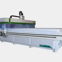 اپراتور سی ان سی چوب