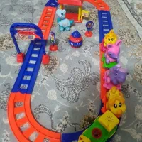 قطار اسباب بازی