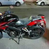 موتور سیکلت ان اس ۲۰۰