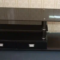 میز تی ویی اهدایی به نیازمند