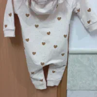 پوشاک نوزاد|کفش و لباس بچه|قم, شهرک امام حسن|دیوار